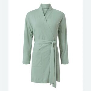Girlfriend Collective Dream Robe Sage Green Short  plus size XXXL